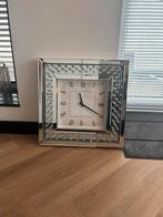 Spiegel Wandklok met Decoratie, Huis en Inrichting, Woonaccessoires | Klokken, Ophalen of Verzenden, Zo goed als nieuw, Analoog