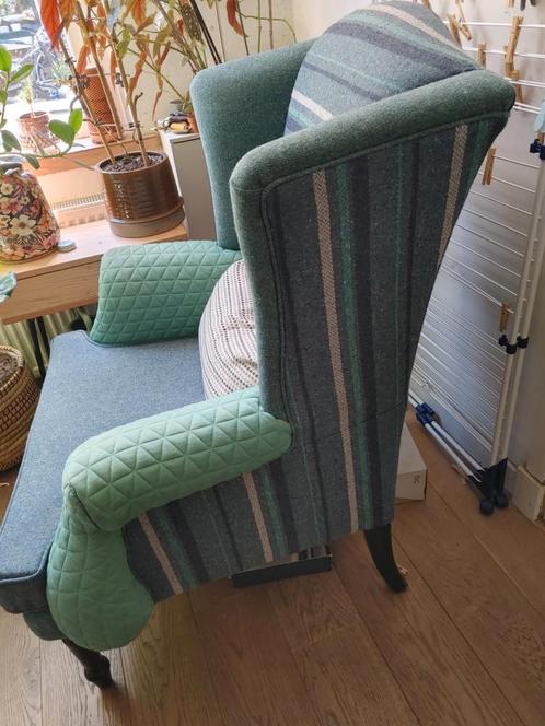 Grote oorfauteuil,  opnieuw gestoffeerd, Huis en Inrichting, Fauteuils, Gebruikt, Ophalen