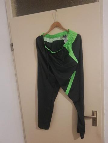 Nike Dri-Fit sportbroek XL – nieuw zonder kaartje beschikbaar voor biedingen
