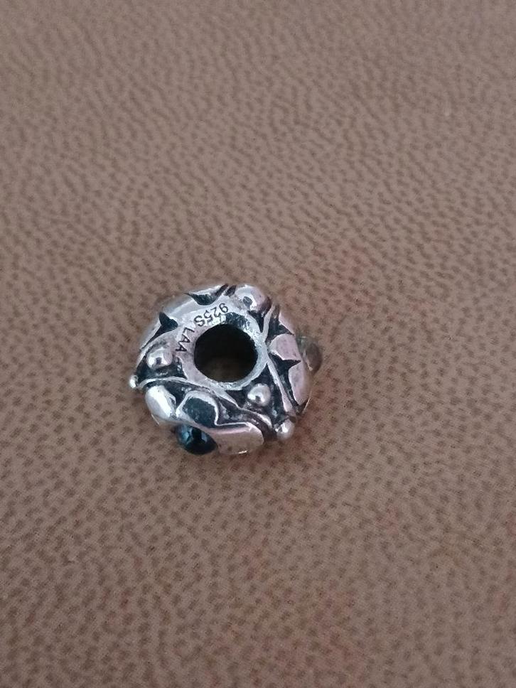 Trollbeads Uitgesneden Bloemen (61724), Sieraden, Tassen en Uiterlijk, Bedels, Nieuw, Trollbeads, Zilver, 1 bedel, Ophalen of Verzenden