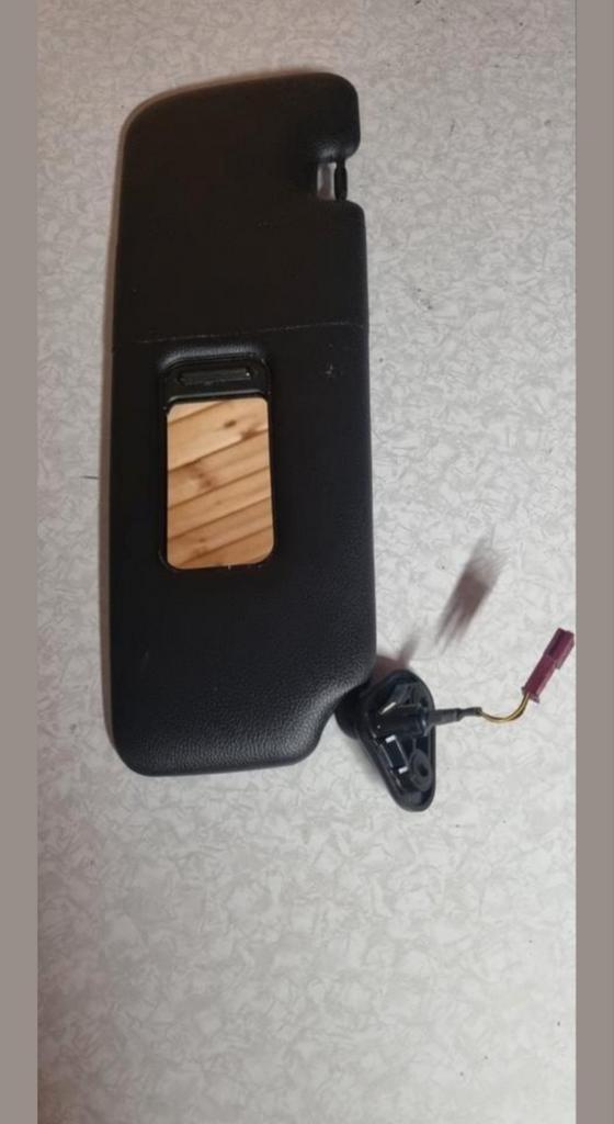 RECHTS ZWARTE ZONNEKLEP BMW F12 F13 E87 E81 E93 E64 E63, Sieraden, Tassen en Uiterlijk, Portemonnees, Zwart, Ophalen of Verzenden