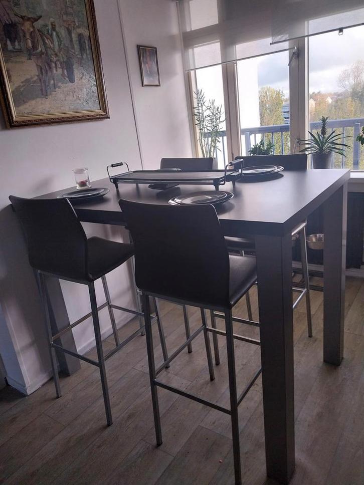 Grote bartafel met4 mooie stoelen, Huis en Inrichting, Tafels | Statafels, Zo goed als nieuw, Ophalen