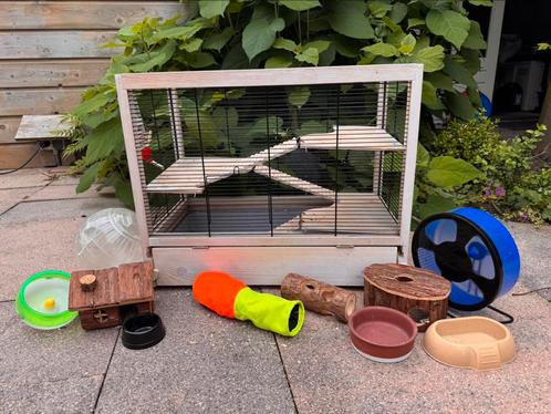Compleet Ferplast luxe hamsterhok knaagdierverblijf, Dieren en Toebehoren, Knaagdieren en Konijnen | Hokken en Kooien, Zo goed als nieuw