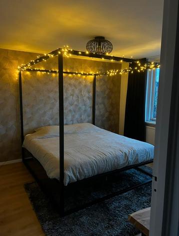 Bed van staal 180x200 beschikbaar voor biedingen