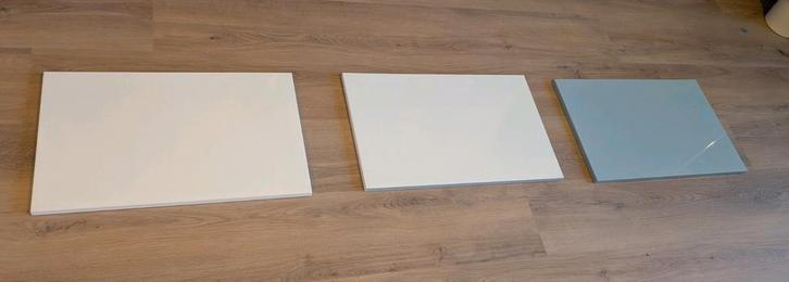 IKEA Besta Deurtje & Glazen Bovenblad, Huis en Inrichting, Keuken | Keukenelementen, Gebruikt, Ophalen