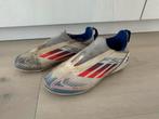 Veterloze kinder voetbalschoenen Adidas F50 maat 31, Ophalen of Verzenden, Schoenen