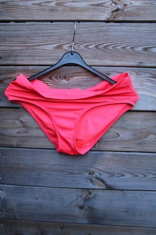 Bikini koraal Hunkemoller mt S 75C Vaste prijs AANBIEDING, Ophalen of Verzenden, Zo goed als nieuw, Bikini, Hunkemöller