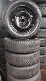 Winterbanden t-cross taigo kamiq arona  195 60 16 velgen, Auto-onderdelen, Banden en Velgen, Ophalen, Gebruikt, 16 inch, Banden en Velgen