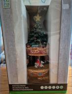 Intratuin kerstdorpminiatuur carrousel 22 x 22 x 35 cm, Diversen, Kerst, Ophalen of Verzenden, Gebruikt