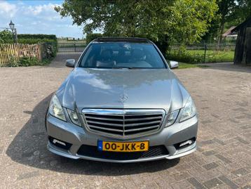 Mercedes-Benz E-Klasse 3.5 E350 CGI Sedan AUT 2009 Grijs beschikbaar voor biedingen