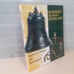 Nr. 651 Kanonnen, Klokken, Kandelaars. Koper en brons uit Ro, Ophalen of Verzenden, 20e eeuw of later, Gelezen