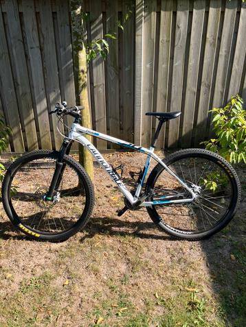 Canondale trail 6 (L frame & 29” velg) beschikbaar voor biedingen