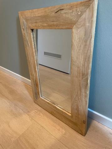 Houten Spiegel - 70x40 cm beschikbaar voor biedingen