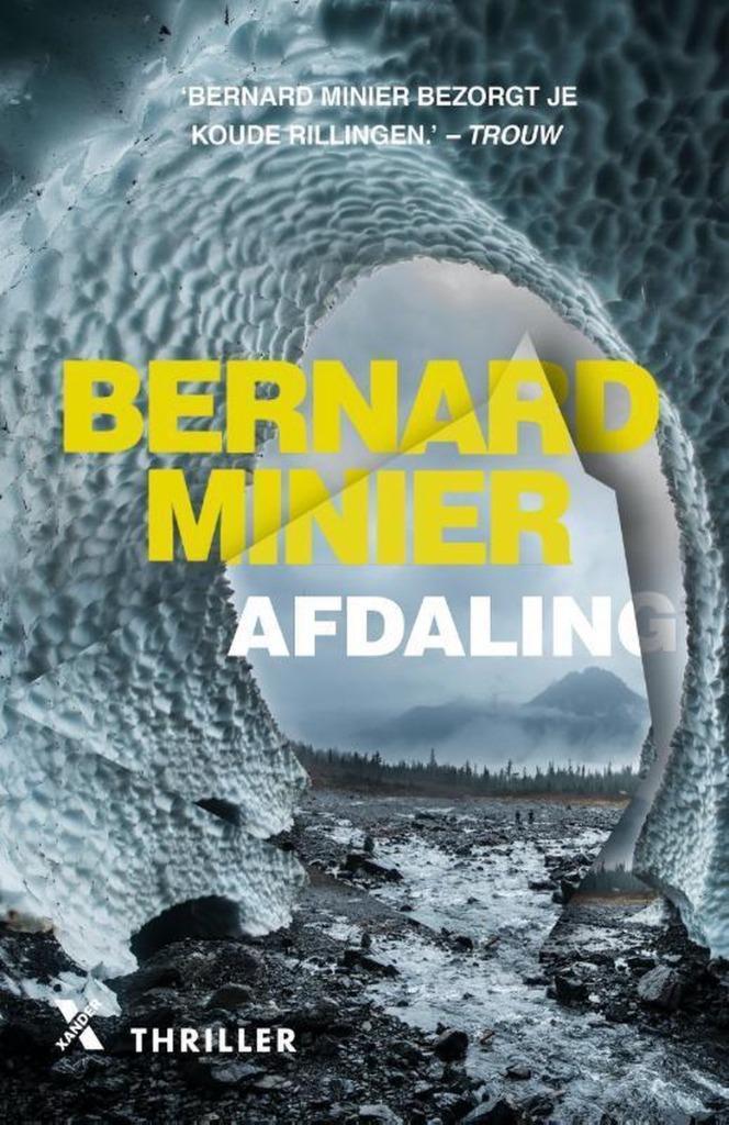 Bernard Minier - Afdaling, Boeken, Thrillers, Zo goed als nieuw, Verzenden