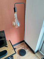 Zwarte staande lamp grote bol verlichting, Huis en Inrichting, Lampen | Vloerlampen, Ophalen, Nieuw, 100 tot 150 cm