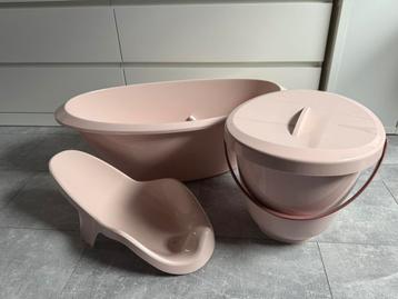 Set babybad luma roze te koop beschikbaar voor biedingen