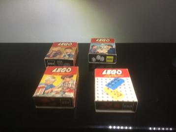 Oude Lego doosjes beschikbaar voor biedingen