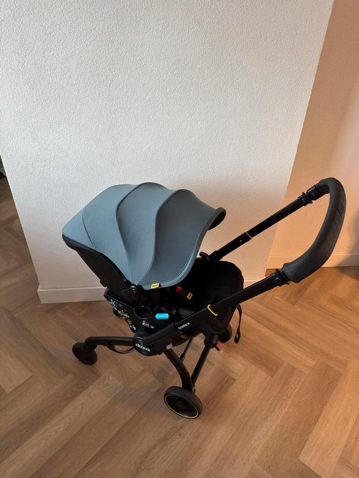 Doona X kinderwagen + ISOFIX base | Factuur & garantie, Kinderen en Baby's, Kinderwagens en Combinaties, Zo goed als nieuw, Combiwagen