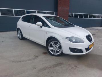 Seat Leon 1.2 TSI AIRCO/ECC/LMV beschikbaar voor biedingen