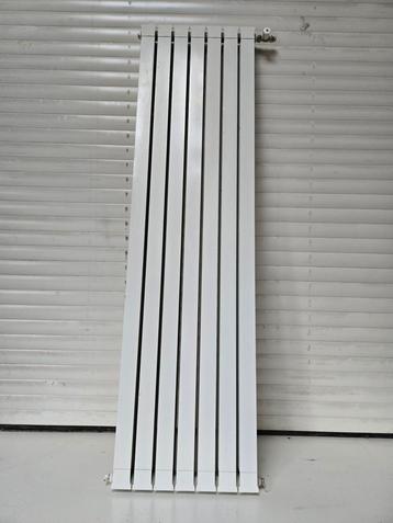 Design Radiator - 206cm Hoog, 55cm Breed beschikbaar voor biedingen