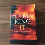 Stephen King - It   (Paperback), Boeken, Thrillers, Stephen King, Ophalen of Verzenden, Zo goed als nieuw