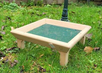 vogelgrondvoertafel Voedertafel om op de grond te zetten beschikbaar voor biedingen