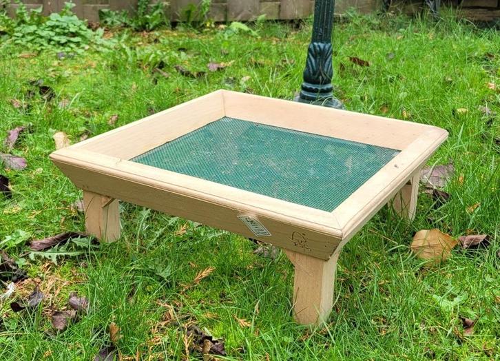 vogelgrondvoertafel Voedertafel om op de grond te zetten, Tuin en Terras, Vogelhuisjes en Vogelbaden, Gebruikt, Ophalen of Verzenden