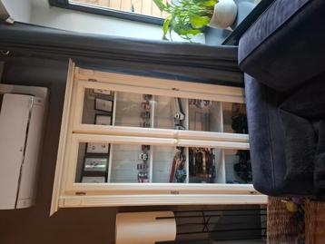 Brocante buffetkast  beschikbaar voor biedingen