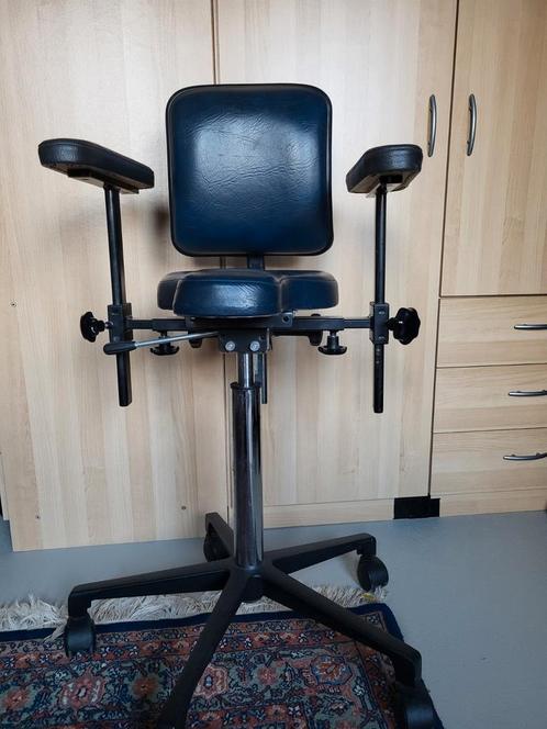 Ergonomische Bureaustoel met Armleuningen, Huis en Inrichting, Bureaustoelen, Gebruikt, Bureaustoel, Blauw, Ergonomisch, Ophalen