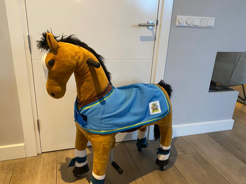 Rijdende speelgoed paarden, Ophalen, Zo goed als nieuw, Jongen of Meisje