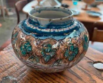Vaasje DOK Holland oud vintage plateel vaas bloempotje. beschikbaar voor biedingen