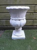 Betonnen bloempot / plantenbak, Ophalen, Gebruikt