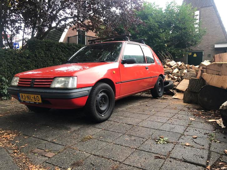 Peugeot 205 1.4 Generation 1997 project, Auto's, Peugeot, Particulier, Benzine, Hatchback, Handgeschakeld, Origineel Nederlands