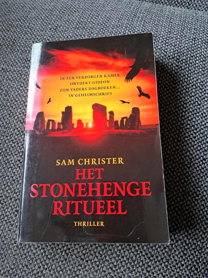 Sam Christer - Het Stonehenge ritueel, Boeken, Thrillers, Gelezen, Nederland, Ophalen of Verzenden