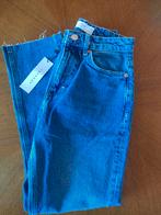 Nieuwe Topshop mom jeans maat 26/32, Ophalen of Verzenden, Nieuw, Blauw, W27 (confectie 34) of kleiner