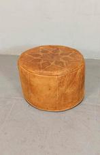 Vintage leren cognac poef ottoman, rond, Huis en Inrichting, Banken | Voetenbanken en Poefen, Tweedehands, Rond, Ophalen of Verzenden