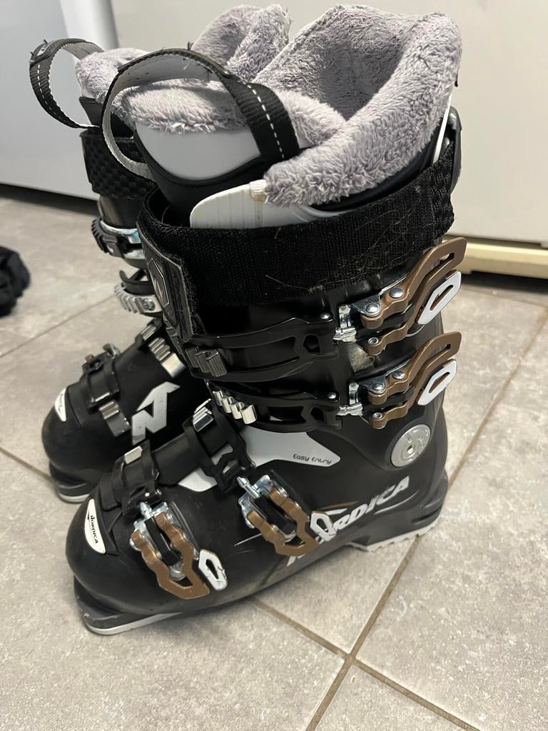 Nordica skischoenen maat 23-23.5, Gebruikt, Schoenen, Ophalen of Verzenden, Nordica