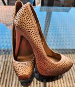 Forever 21 champagnekleurige plateau pumps maat 36, Verzenden, Nieuw, Overige kleuren