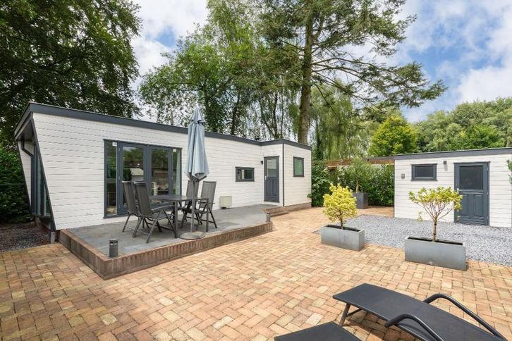 Chalet voor 4 pers. op de Veluwe I Bosrijk Putten - De Kern, Caravans en Kamperen, Verhuur