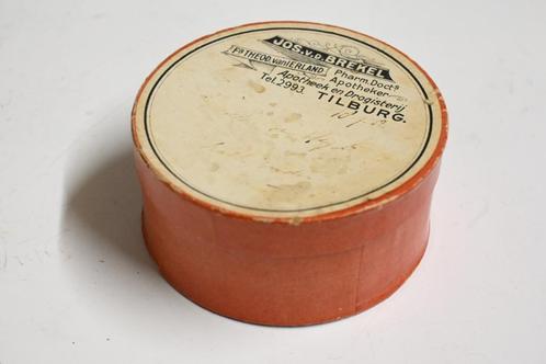 apotheek verpakking Jos v.d.Brekel Theo van Ierland Tilburg, Verzamelen, Overige Verzamelen, Gebruikt, Ophalen of Verzenden