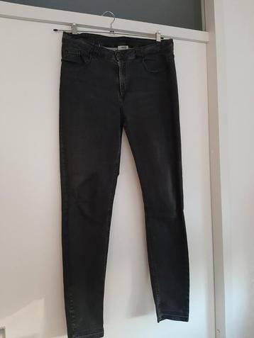 Prachtige grijze jeans broek Anna van Toor maat 42 beschikbaar voor biedingen