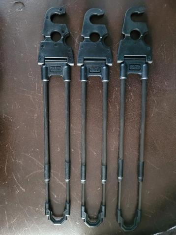 Duocarp arms lang en uitschuifbaar  los te koop beschikbaar voor biedingen