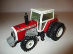 Britains Massey Ferguson 2680 met dubbellucht, Hobby en Vrije tijd, Modelauto's | 1:32, Ophalen of Verzenden, Gebruikt, Tractor of Landbouw