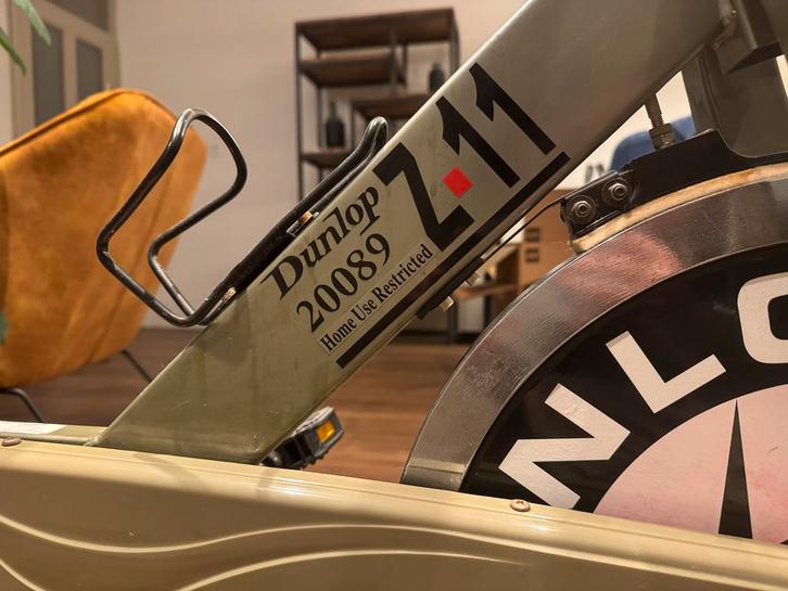 Hometrainer - Dunlop Z11, Sport en Fitness, Fitnessapparatuur, Gebruikt, Hometrainer, Benen, Metaal, Ophalen of Verzenden