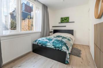 Ikea malm bed, matras, lattenbodem  beschikbaar voor biedingen