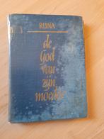 DE GOD VAN ZIJN MOEDER RUNA, Ophalen of Verzenden, Gelezen