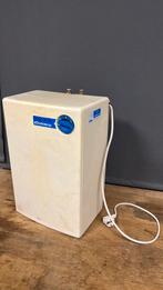 Daalderop Close in boiler 10 liter. 230 volt., Doe-het-zelf en Verbouw, Geisers en Boilers, Minder dan 20 liter, Ophalen of Verzenden