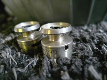 2x spoelen shimano baitrunner 3500b  beschikbaar voor biedingen