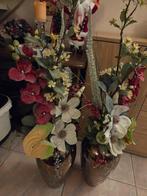 ✅ Kunstbloemen met 2 vazen, Huis en Inrichting, Ophalen, Zo goed als nieuw
