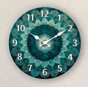 Elegante Groene Wandklok met bloem motief., Huis en Inrichting, Woonaccessoires | Klokken, Nieuw, Wandklok, Analoog, Ophalen of Verzenden